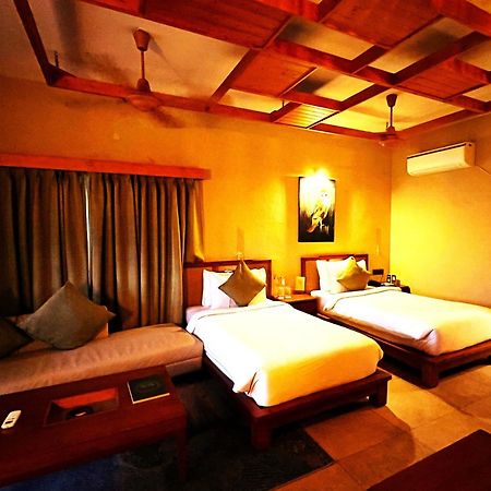 Hotel Sonar Bangla Sundarban Gosāba Esterno foto