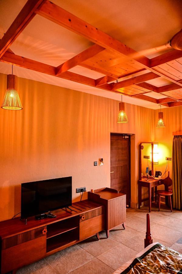 Hotel Sonar Bangla Sundarban Gosāba Esterno foto